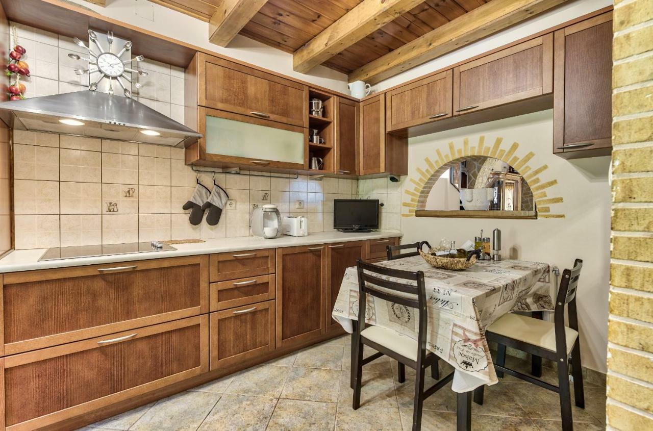 Green Boat Apartment Akrotiri  Luaran gambar
